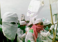 Aktivis AKK-BB Datangi Kapolri Pukul 12.00 WIB